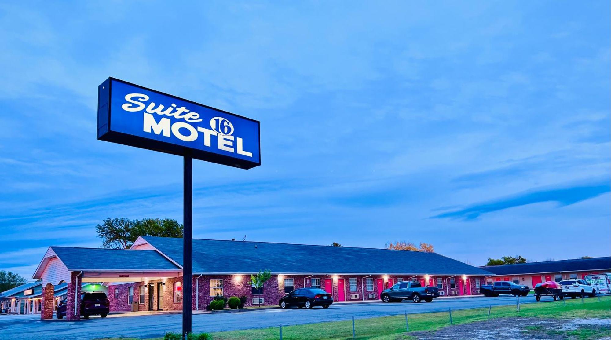 Suite 16 Motel Gore Εξωτερικό φωτογραφία