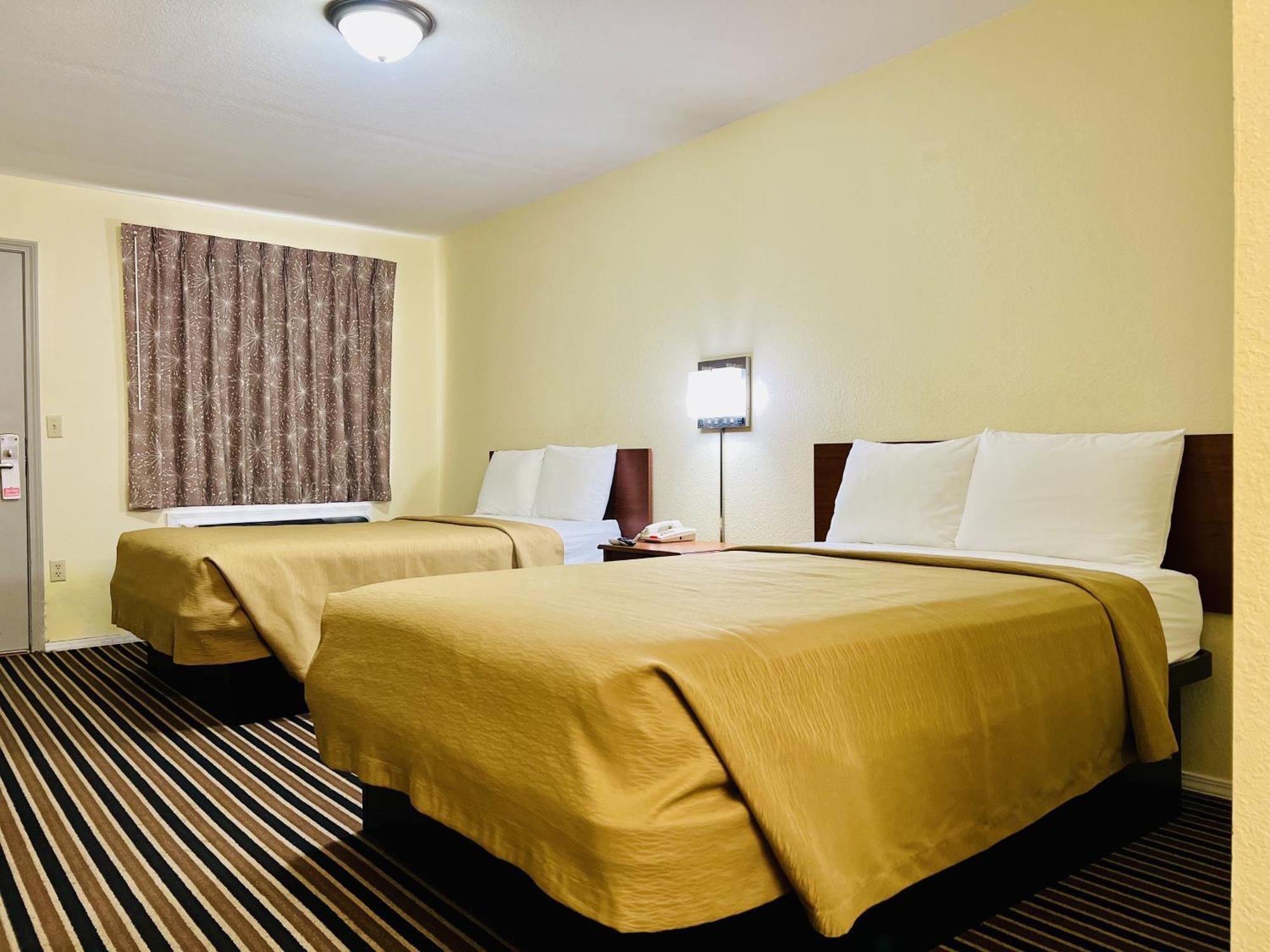 Suite 16 Motel Gore Εξωτερικό φωτογραφία