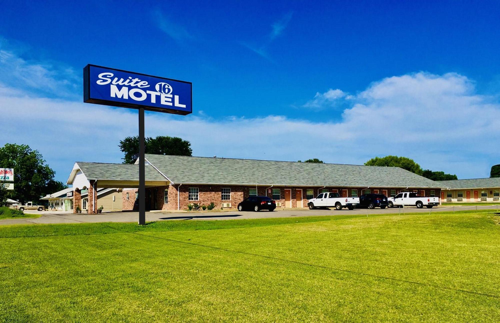 Suite 16 Motel Gore Εξωτερικό φωτογραφία