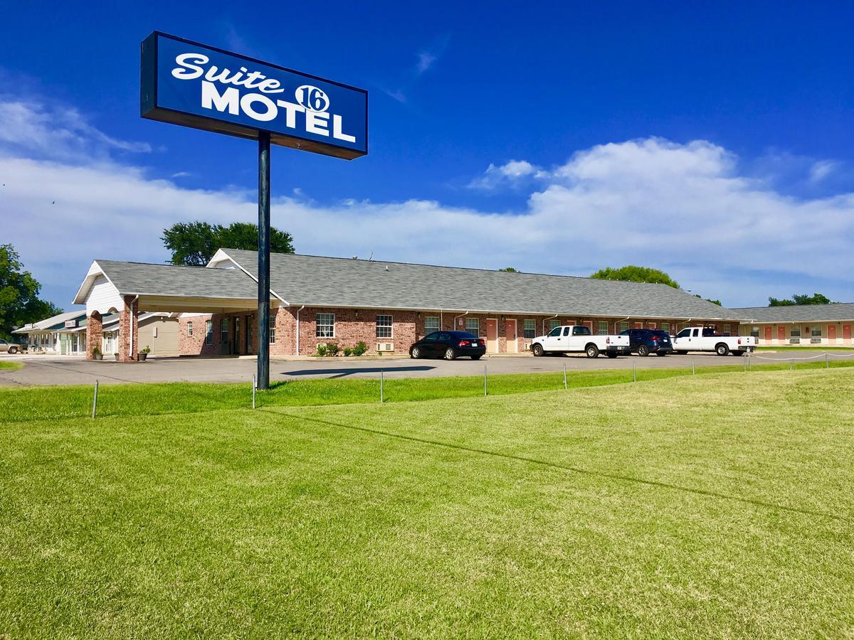 Suite 16 Motel Gore Εξωτερικό φωτογραφία