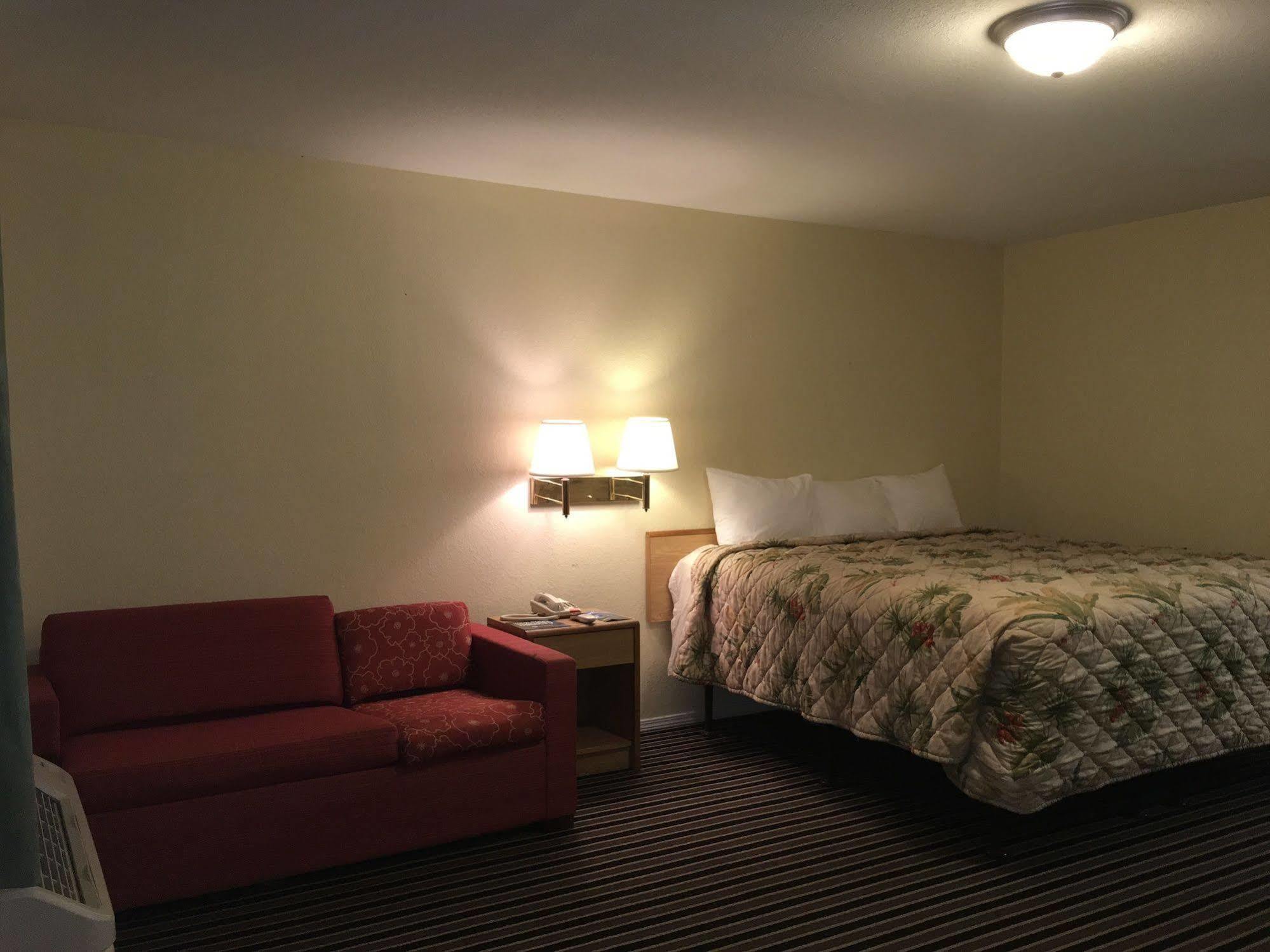 Suite 16 Motel Gore Εξωτερικό φωτογραφία
